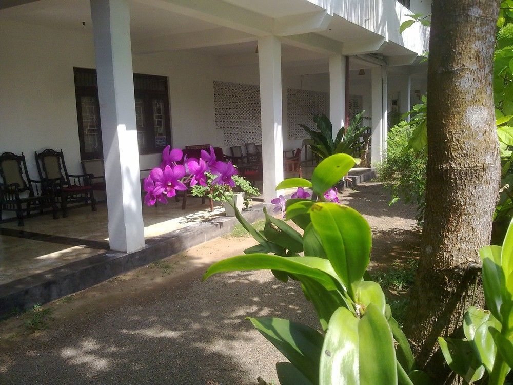Hotel Sea Front Hikkaduwa Exteriér fotografie