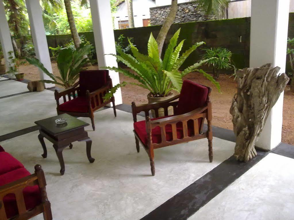 Hotel Sea Front Hikkaduwa Exteriér fotografie